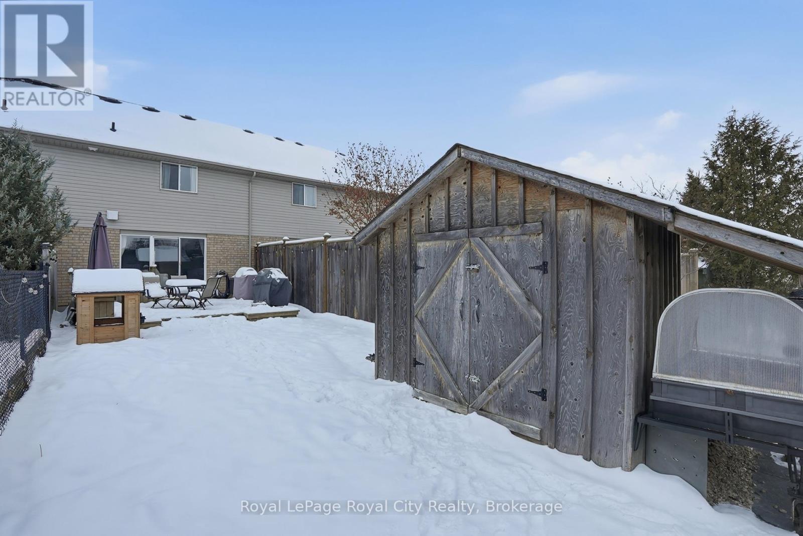 77 Severn Drive, Guelph, Ontario N1E 7L2 - Photo 23 - X12601652