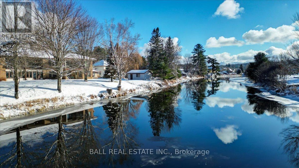 104 - 16 Alice Street, Bancroft, Ontario K0L 1C0 - Photo 3 - X12601638