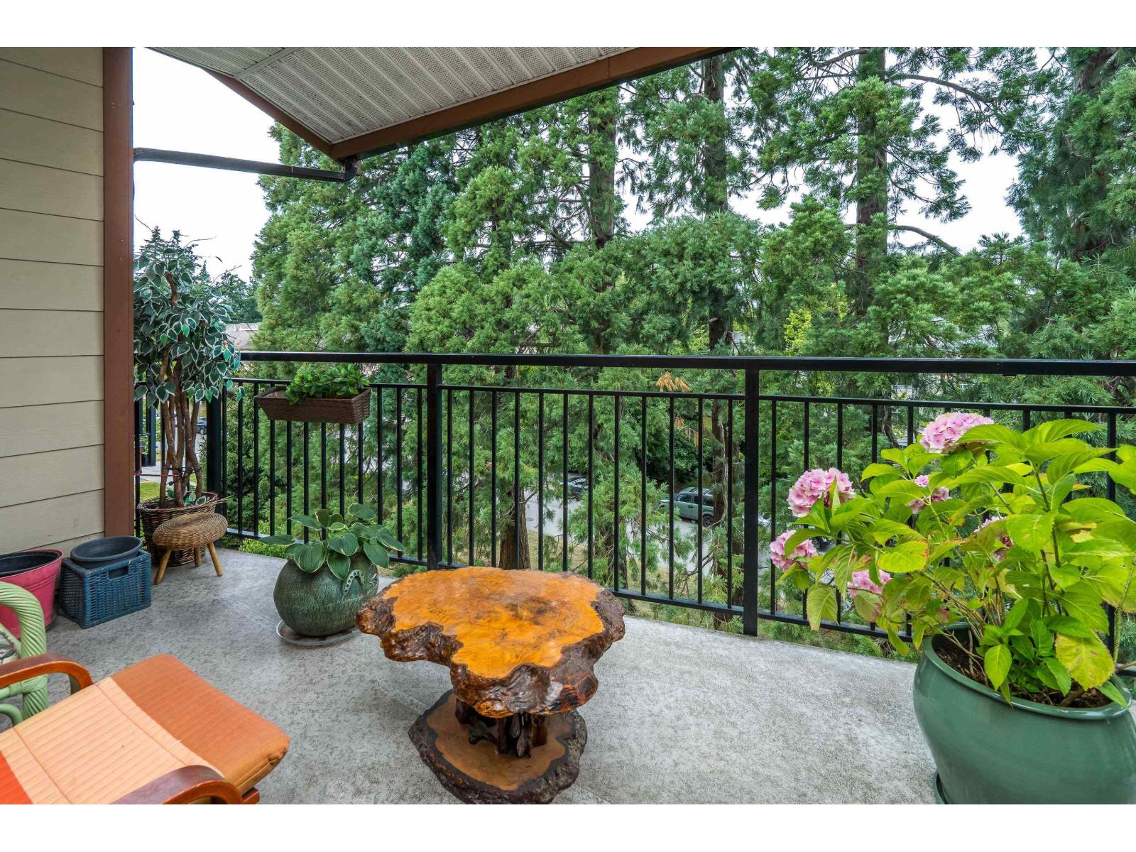 405 16068 83 Avenue, Surrey, British Columbia  V3S 8M2 - Photo 4 - R3028686