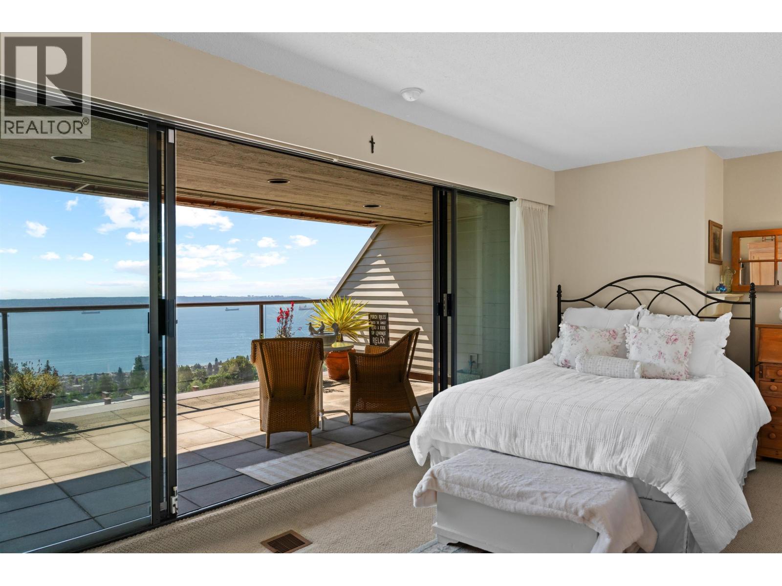 48 2250 Folkestone Way, West Vancouver, British Columbia V7S 2X7 - Photo 16 - R3049072