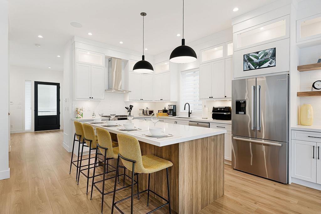 7609 197 Street, Langley, British Columbia  V2Y 1S2 - Photo 8 - R3071634