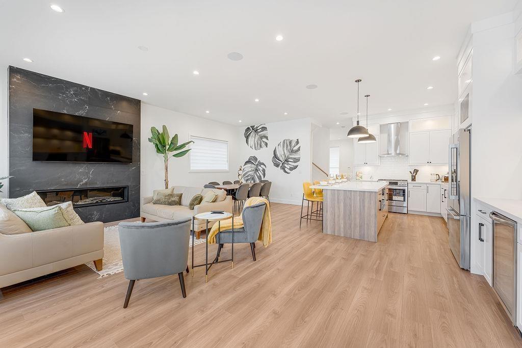 7609 197 Street, Langley, British Columbia  V2Y 1S2 - Photo 1 - R3071634