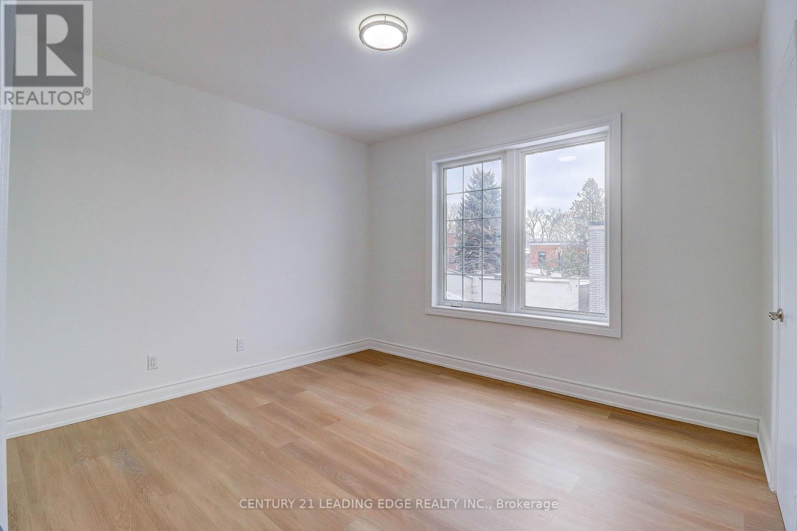 7 Ellsworth Avenue, Toronto, Ontario  M6G 2K4 - Photo 19 - C12601498