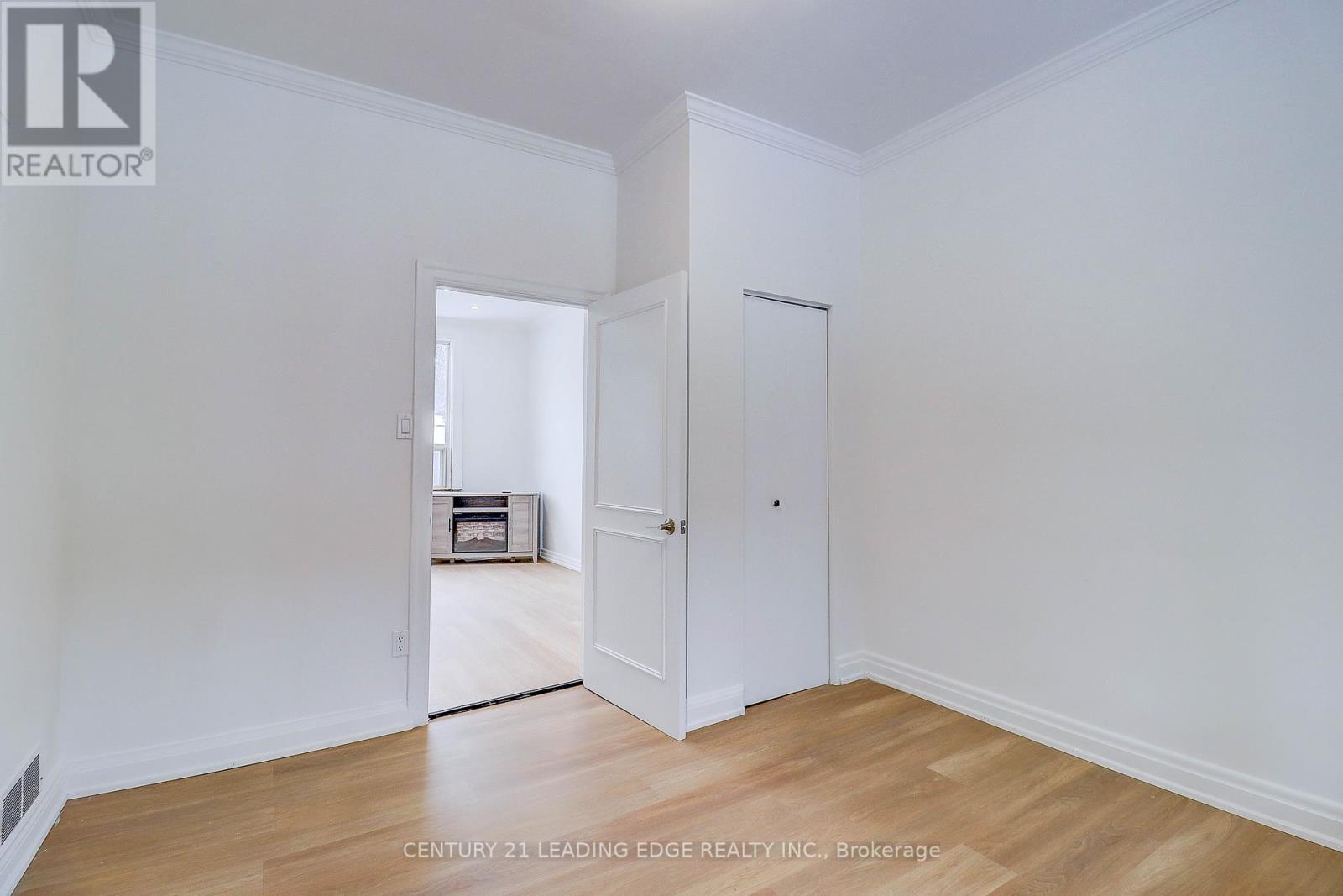 7 Ellsworth Avenue, Toronto, Ontario  M6G 2K4 - Photo 22 - C12601498