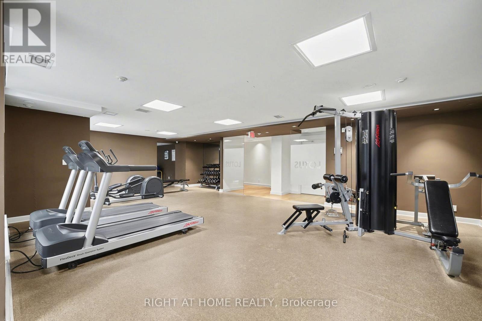 1308 - 8 Scollard Street, Toronto, Ontario  M5R 1M2 - Photo 35 - C12601588