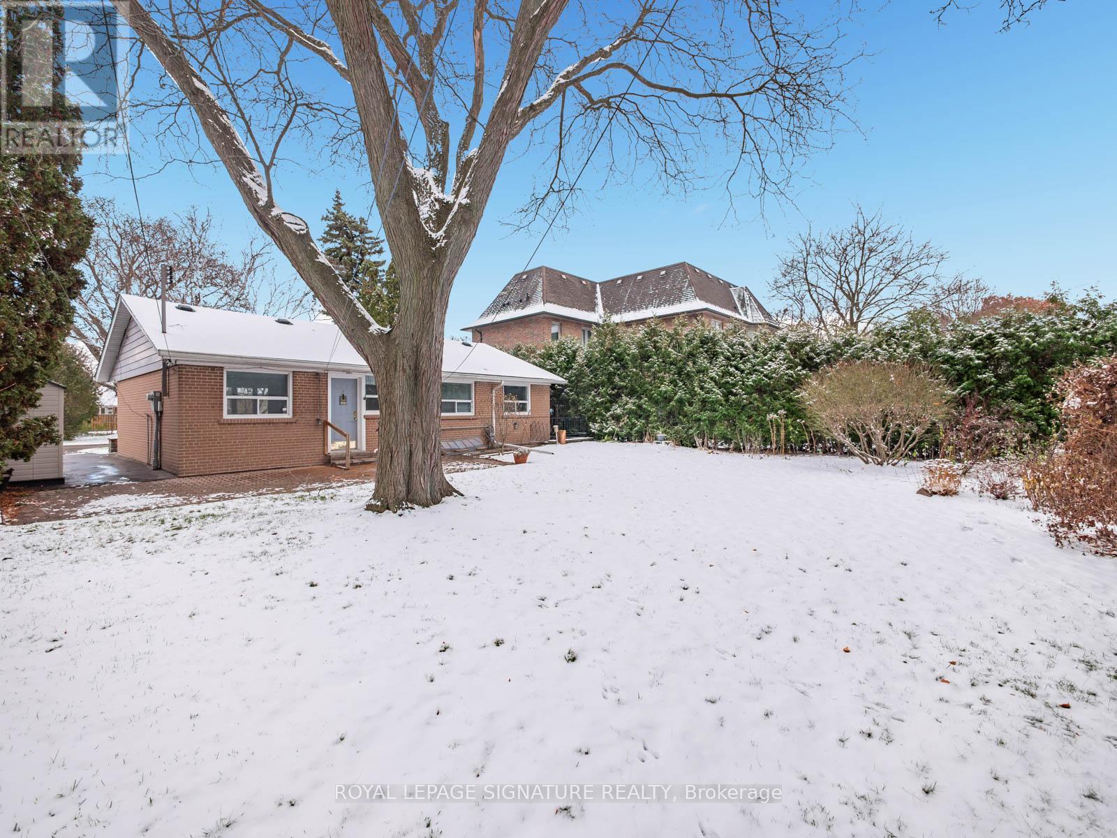 3 Merredin Place, Toronto, Ontario  M3B 1S7 - Photo 48 - C12601600