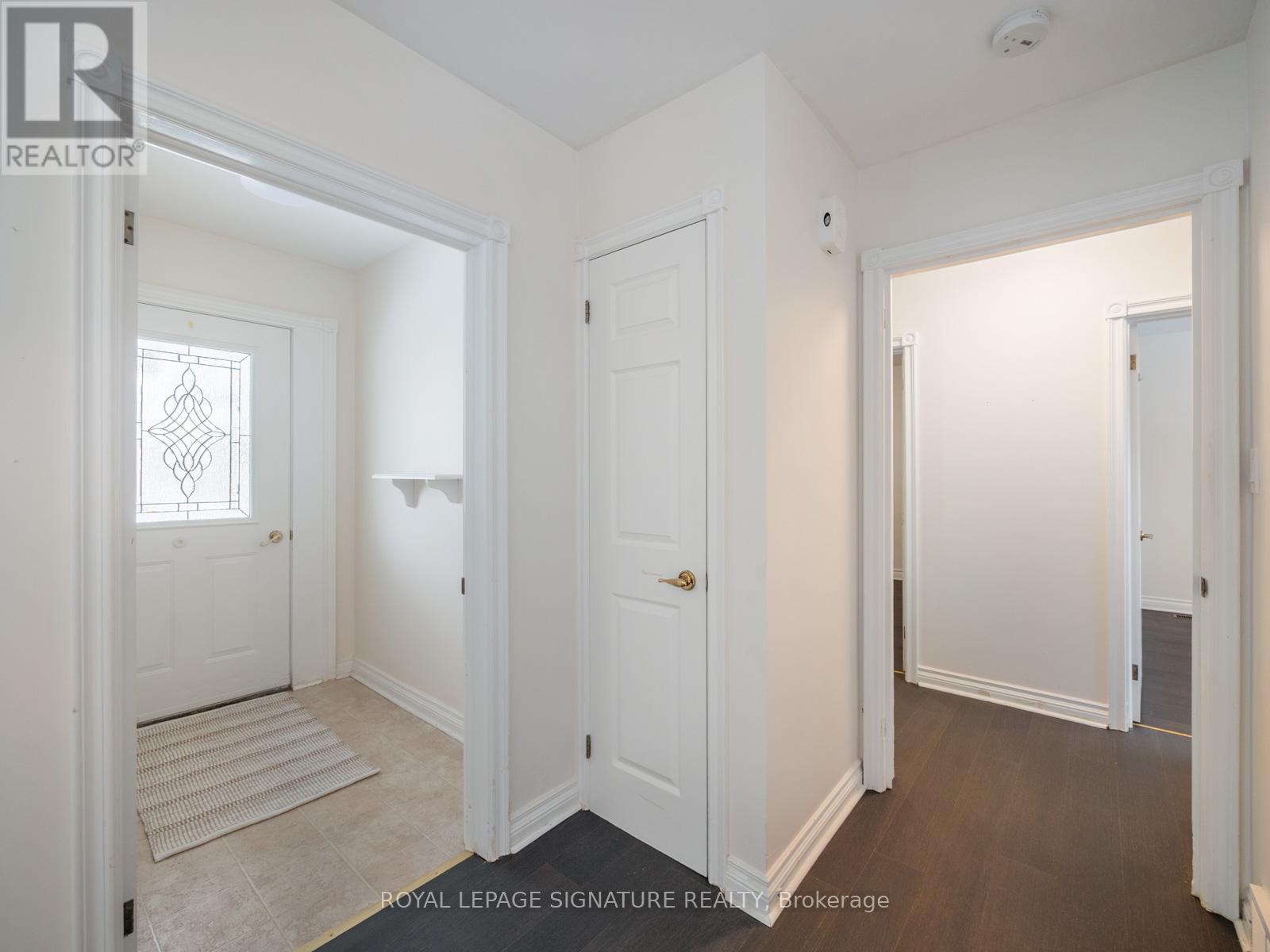 3 Merredin Place, Toronto, Ontario  M3B 1S7 - Photo 5 - C12601600