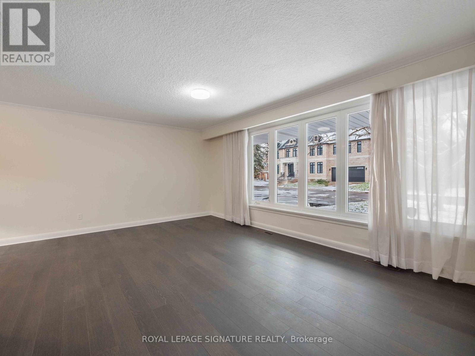 3 Merredin Place, Toronto, Ontario  M3B 1S7 - Photo 7 - C12601600