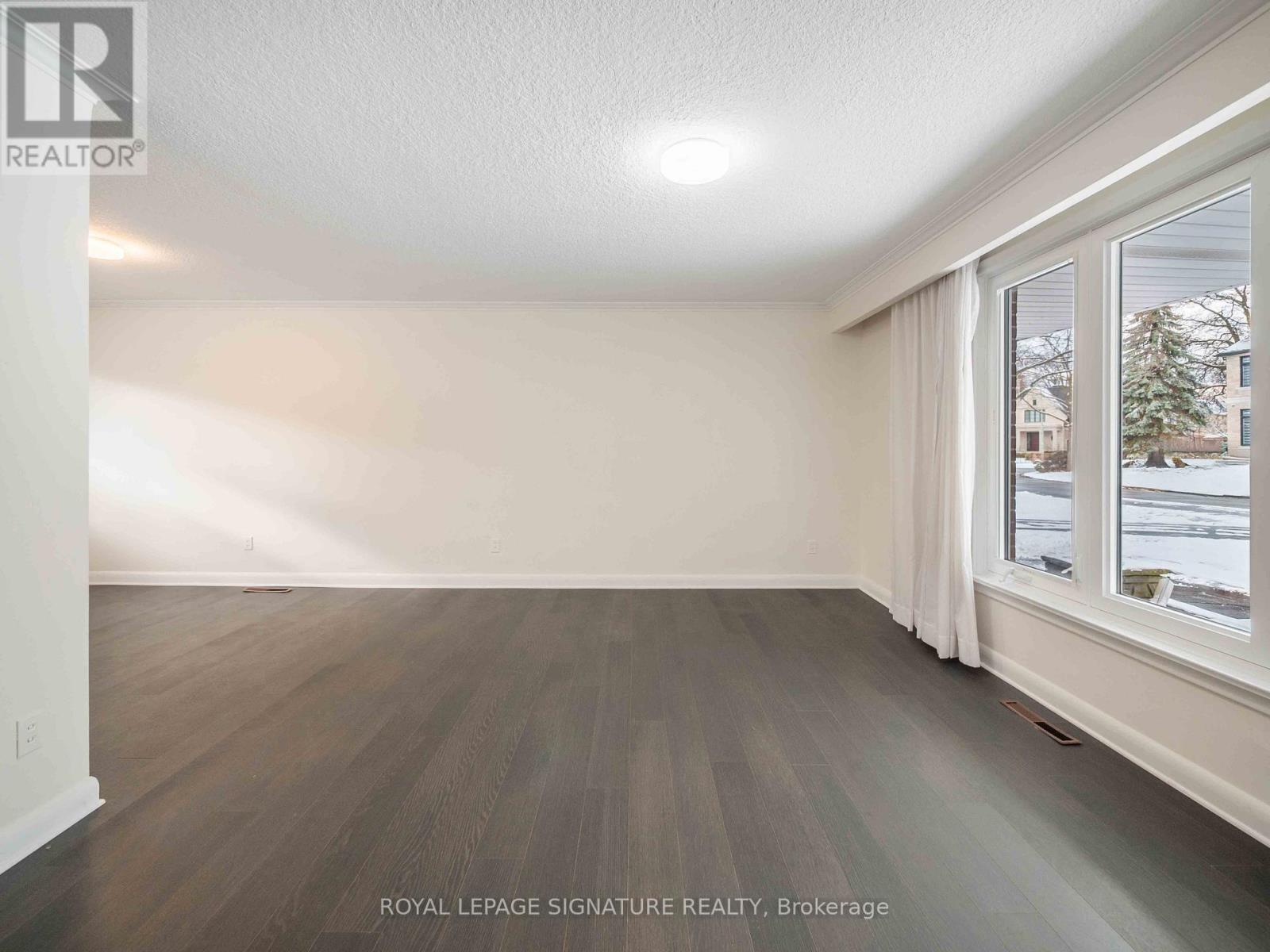 3 Merredin Place, Toronto, Ontario  M3B 1S7 - Photo 8 - C12601600