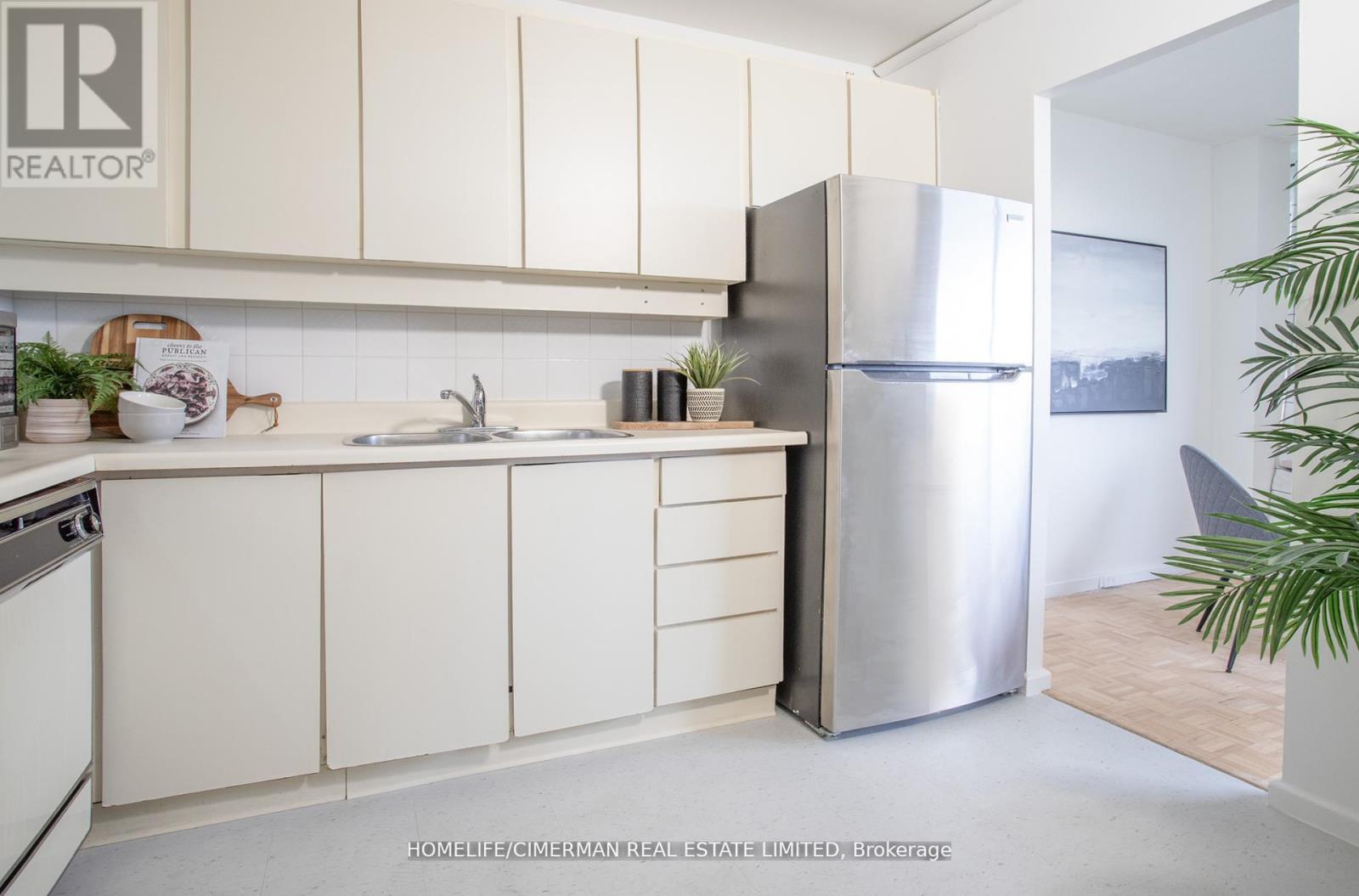 1702 - 715 Don Mills Road, Toronto, Ontario  M3C 1S5 - Photo 12 - C12601624