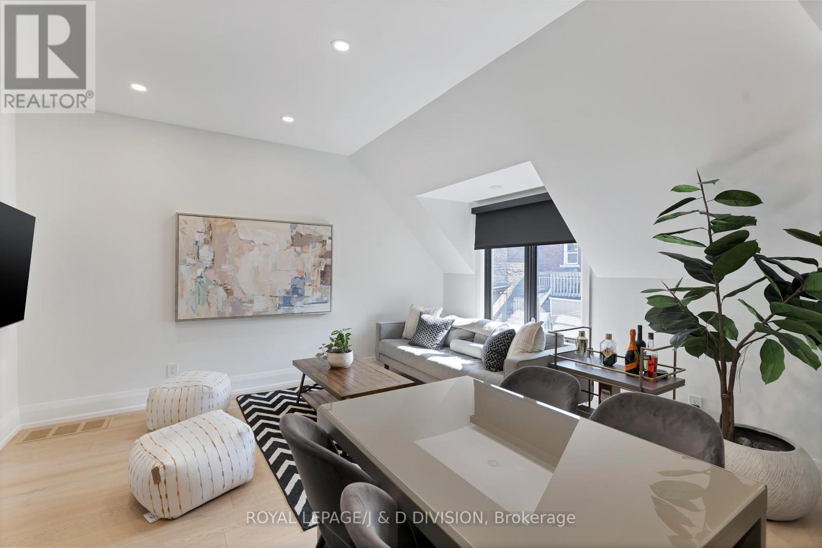 A - 189 Concord Avenue, Toronto, Ontario  M6H 2P2 - Photo 6 - C12601668