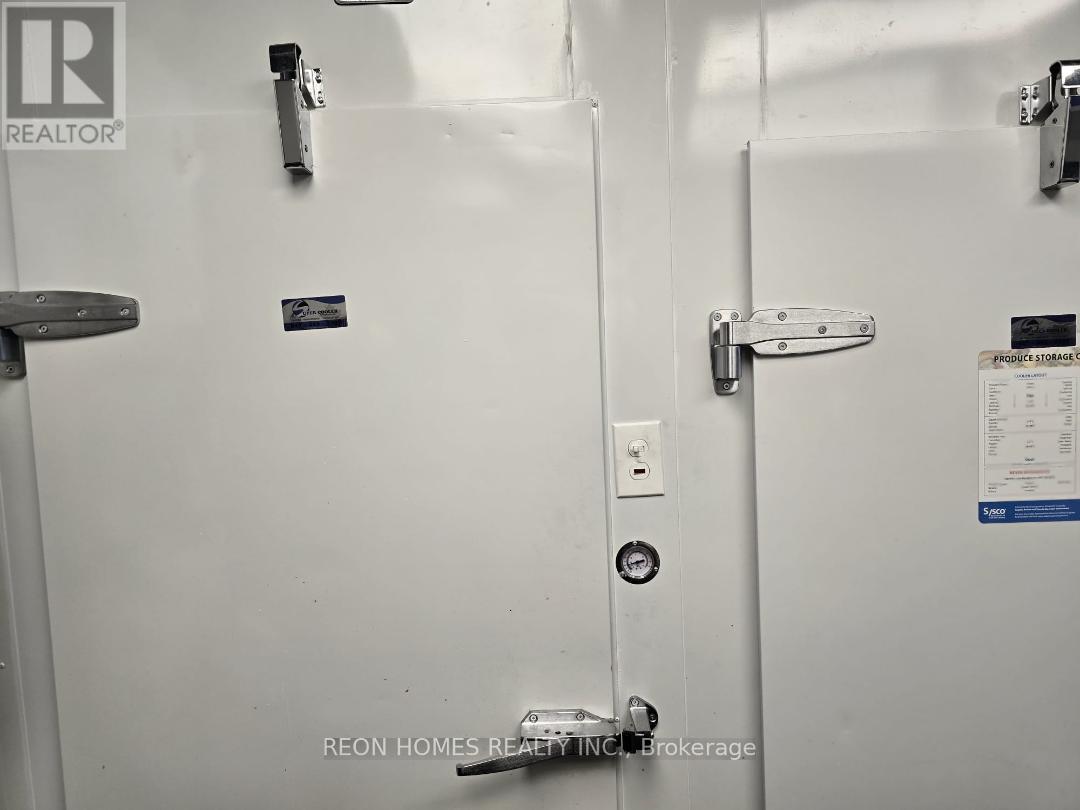 #1 - 1800 Simcoe Street N, Oshawa, Ontario  L1G 0C2 - Photo 13 - E12601556