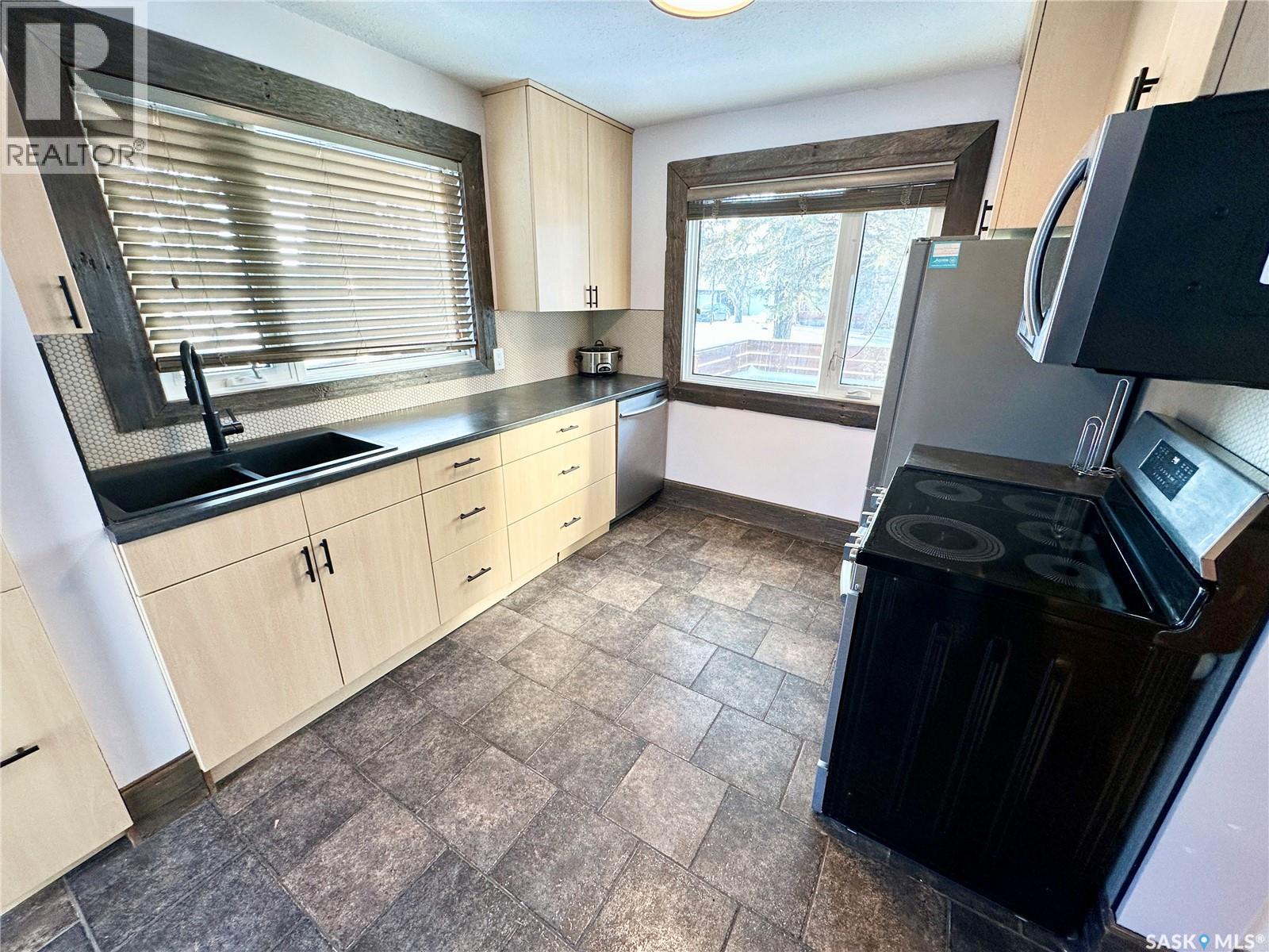 529 Montgomery Street, Midale, Saskatchewan  S0C 1S0 - Photo 11 - SK025203