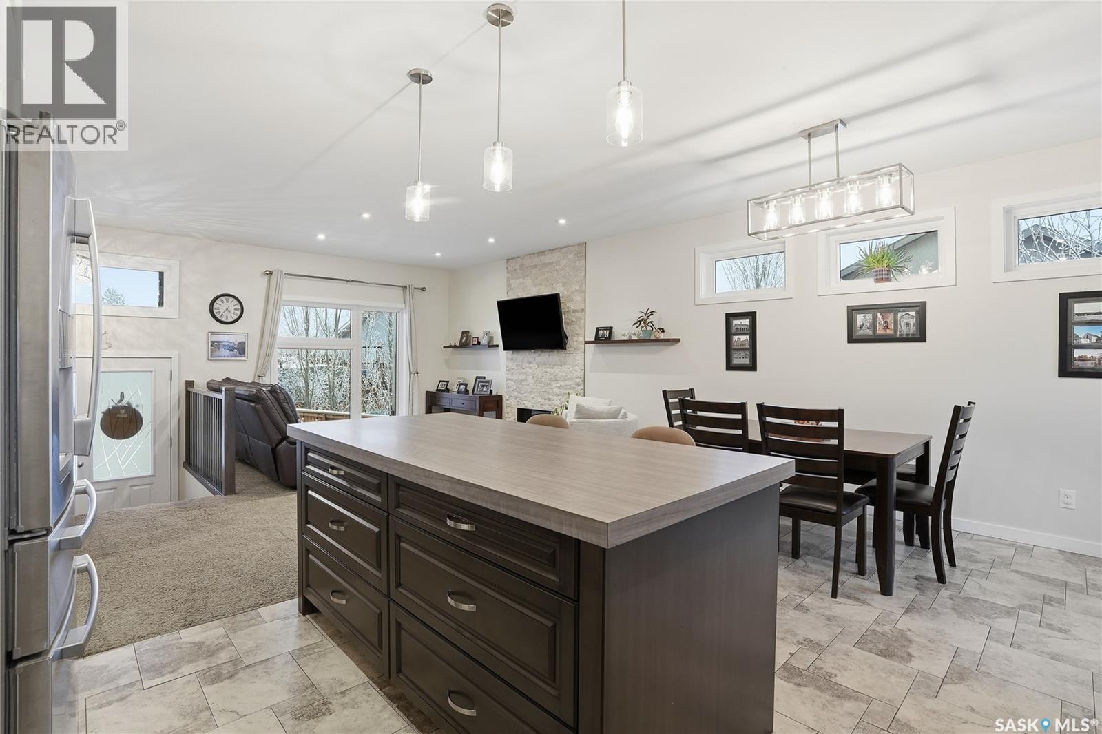 439 Senick Bay, Saskatoon, Saskatchewan  S7T 0P5 - Photo 11 - SK025185