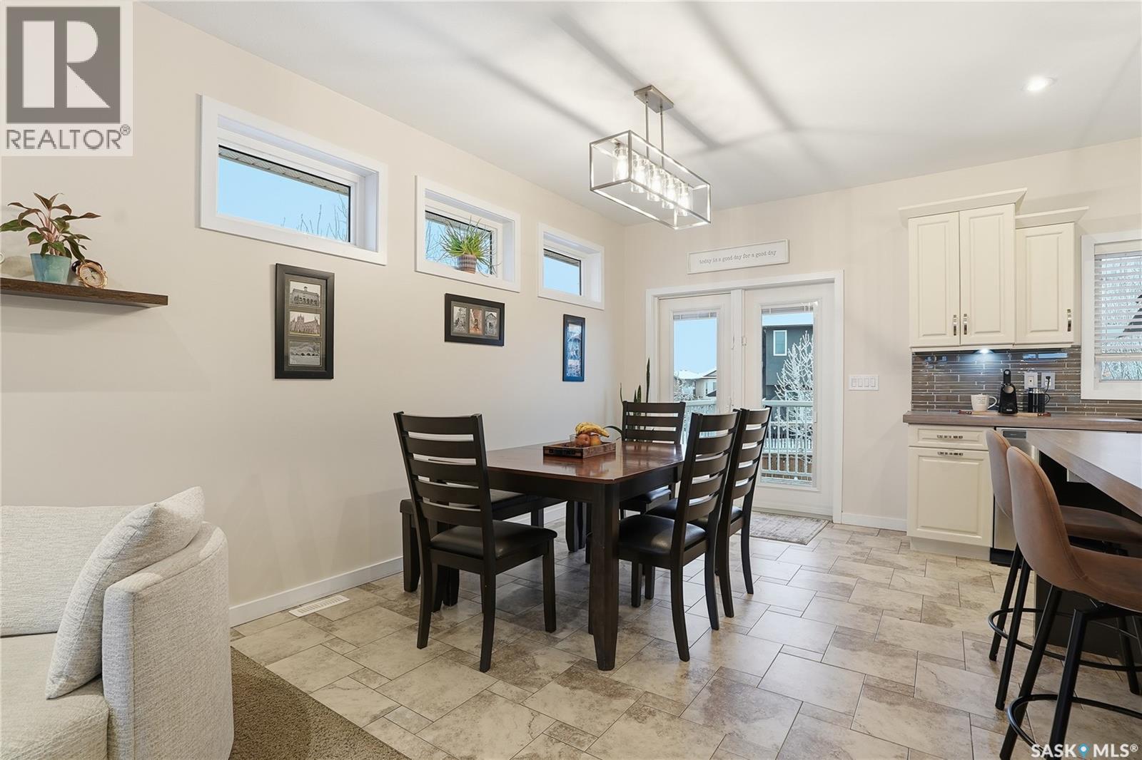 439 Senick Bay, Saskatoon, Saskatchewan  S7T 0P5 - Photo 13 - SK025185