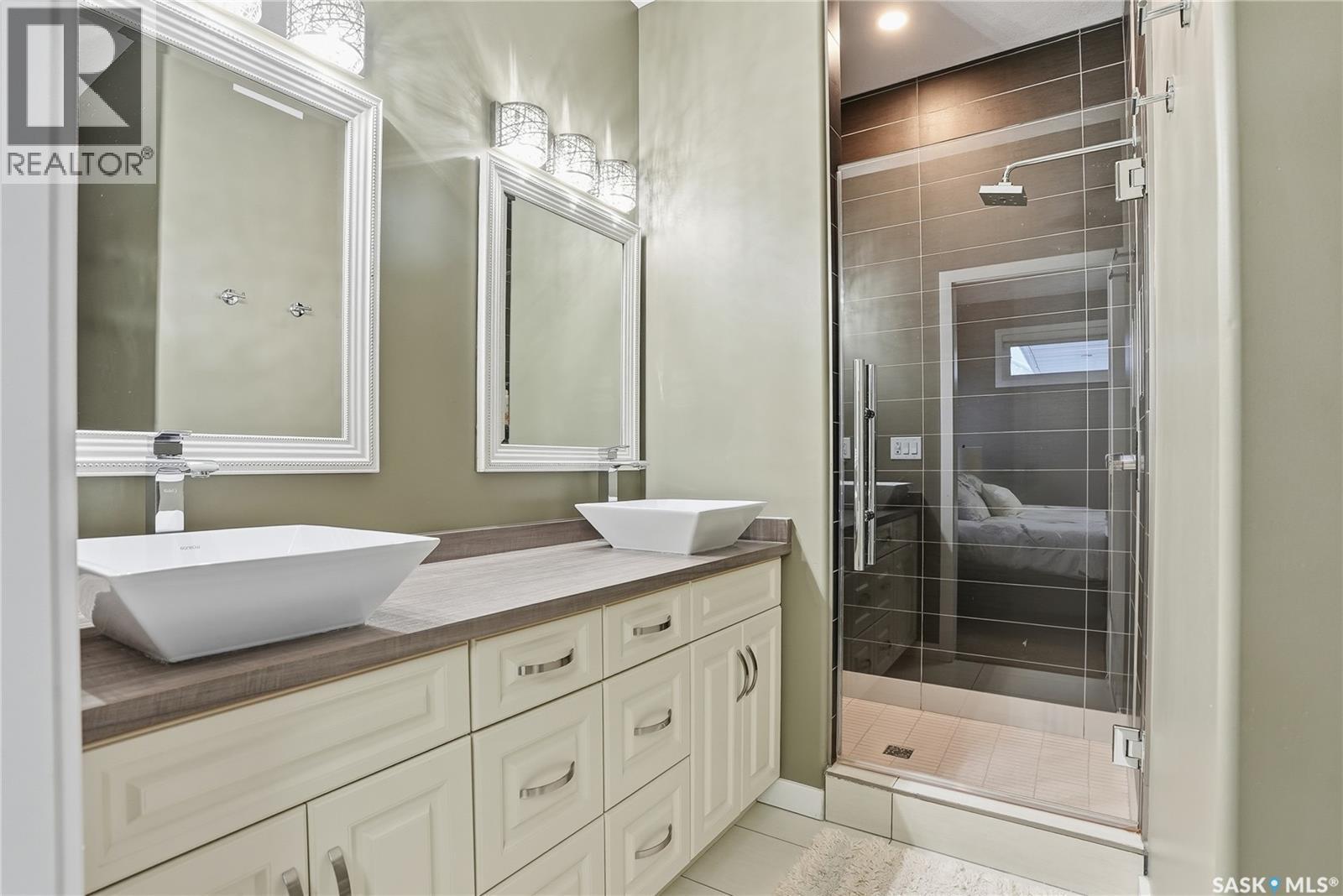 439 Senick Bay, Saskatoon, Saskatchewan  S7T 0P5 - Photo 19 - SK025185