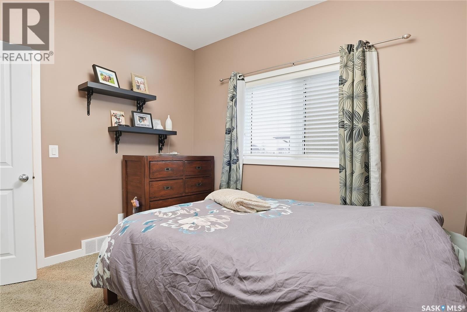 439 Senick Bay, Saskatoon, Saskatchewan  S7T 0P5 - Photo 25 - SK025185