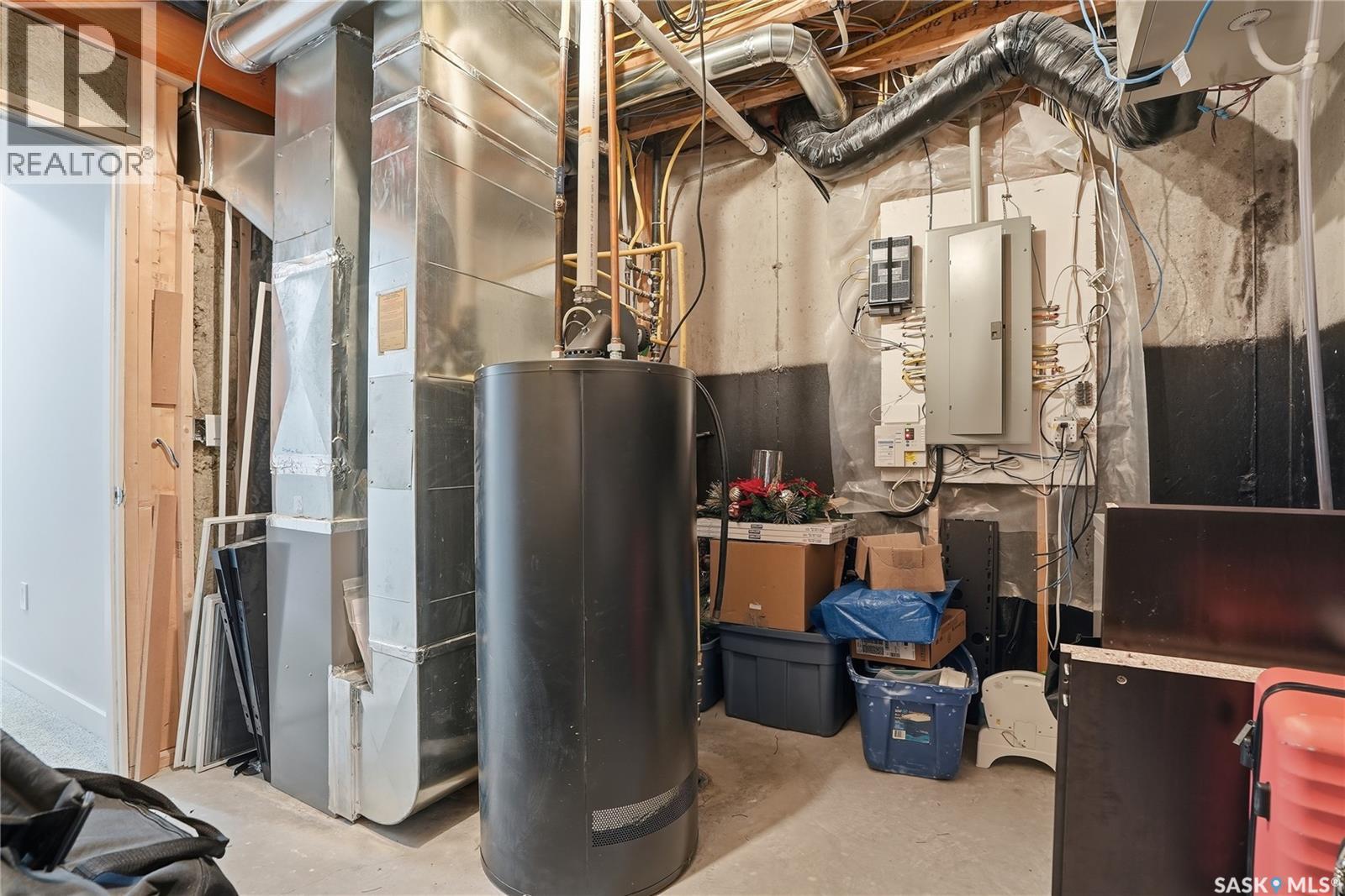 439 Senick Bay, Saskatoon, Saskatchewan  S7T 0P5 - Photo 39 - SK025185