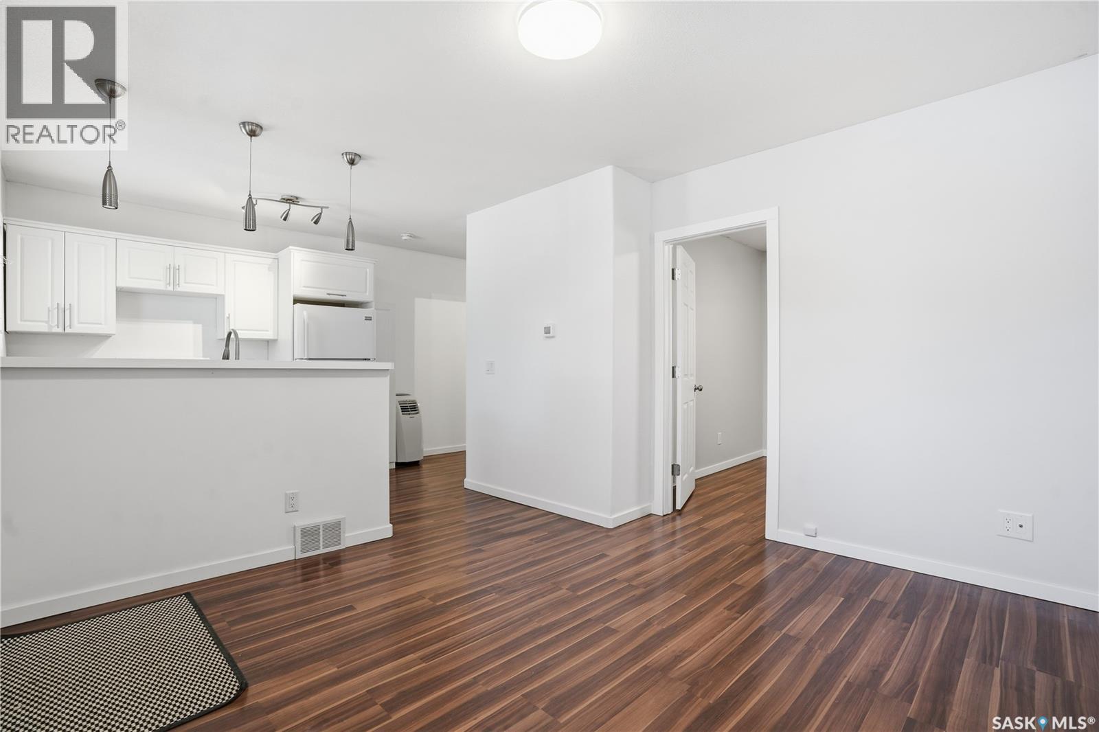 1056 Mctavish Street, Regina, Saskatchewan  S4T 3V3 - Photo 11 - SK025143