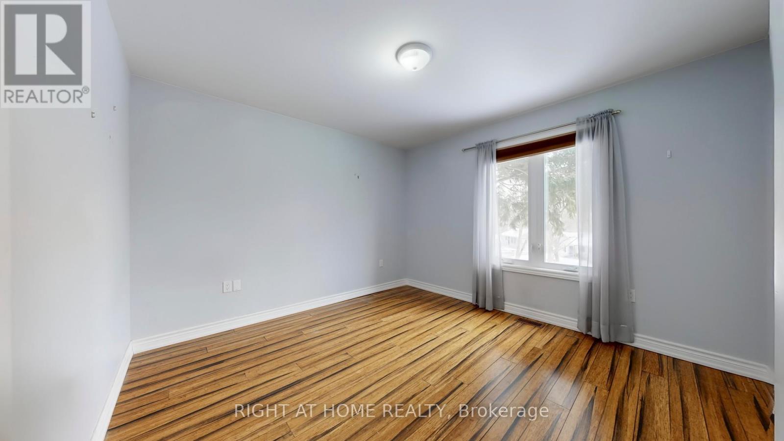 218 Main Street N, Newmarket, Ontario L3Y 9B2 - Photo 15 - N12601490