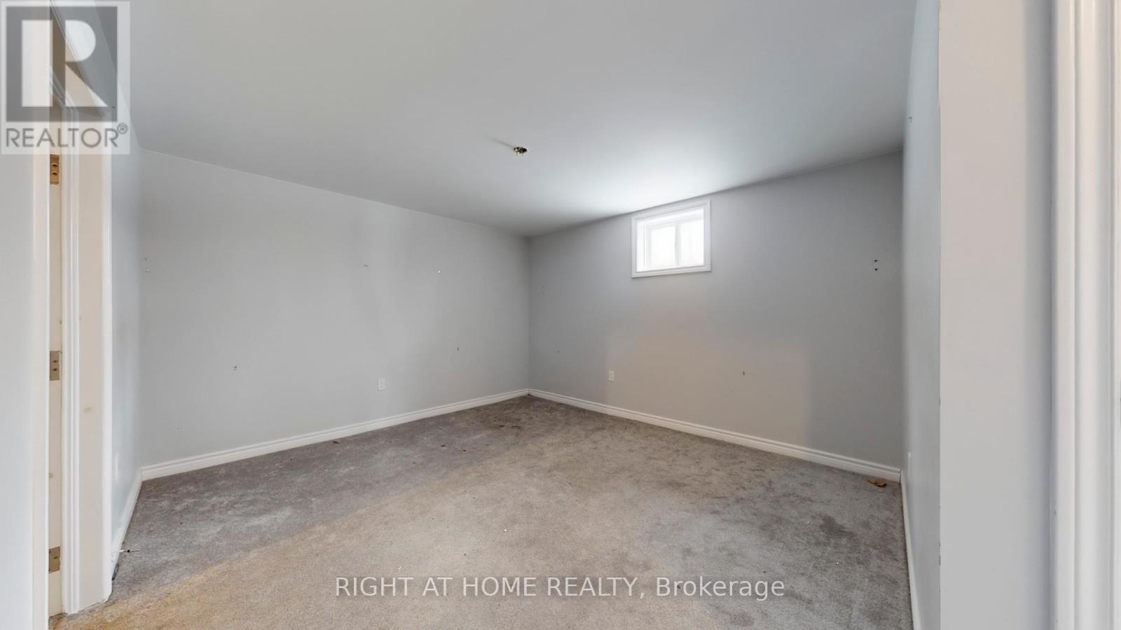 218 Main Street N, Newmarket, Ontario L3Y 9B2 - Photo 24 - N12601490