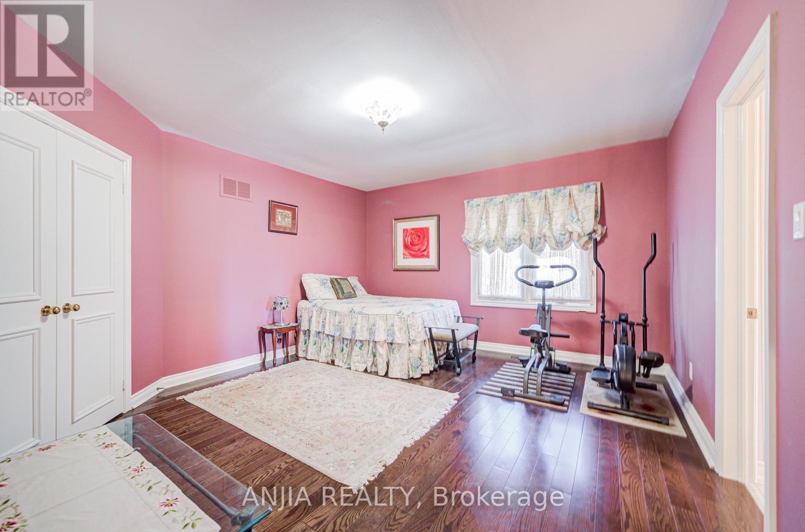 28 Edmund Crescent, Richmond Hill, Ontario  L4B 2X8 - Photo 32 - N12601532