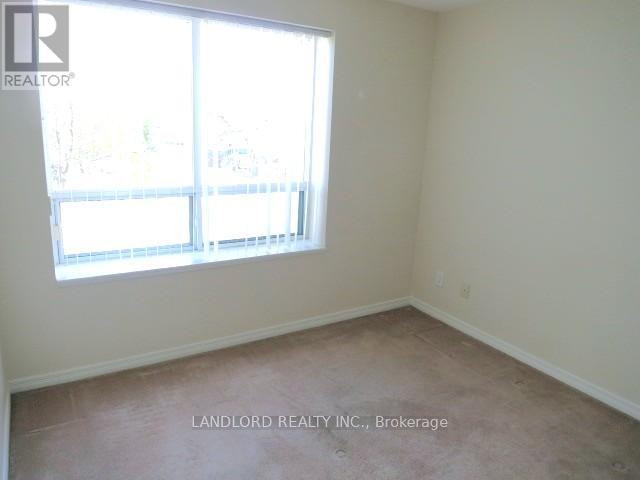 204 - 11 Oneida Crescent, Richmond Hill, Ontario  L4B 0A1 - Photo 7 - N12601536