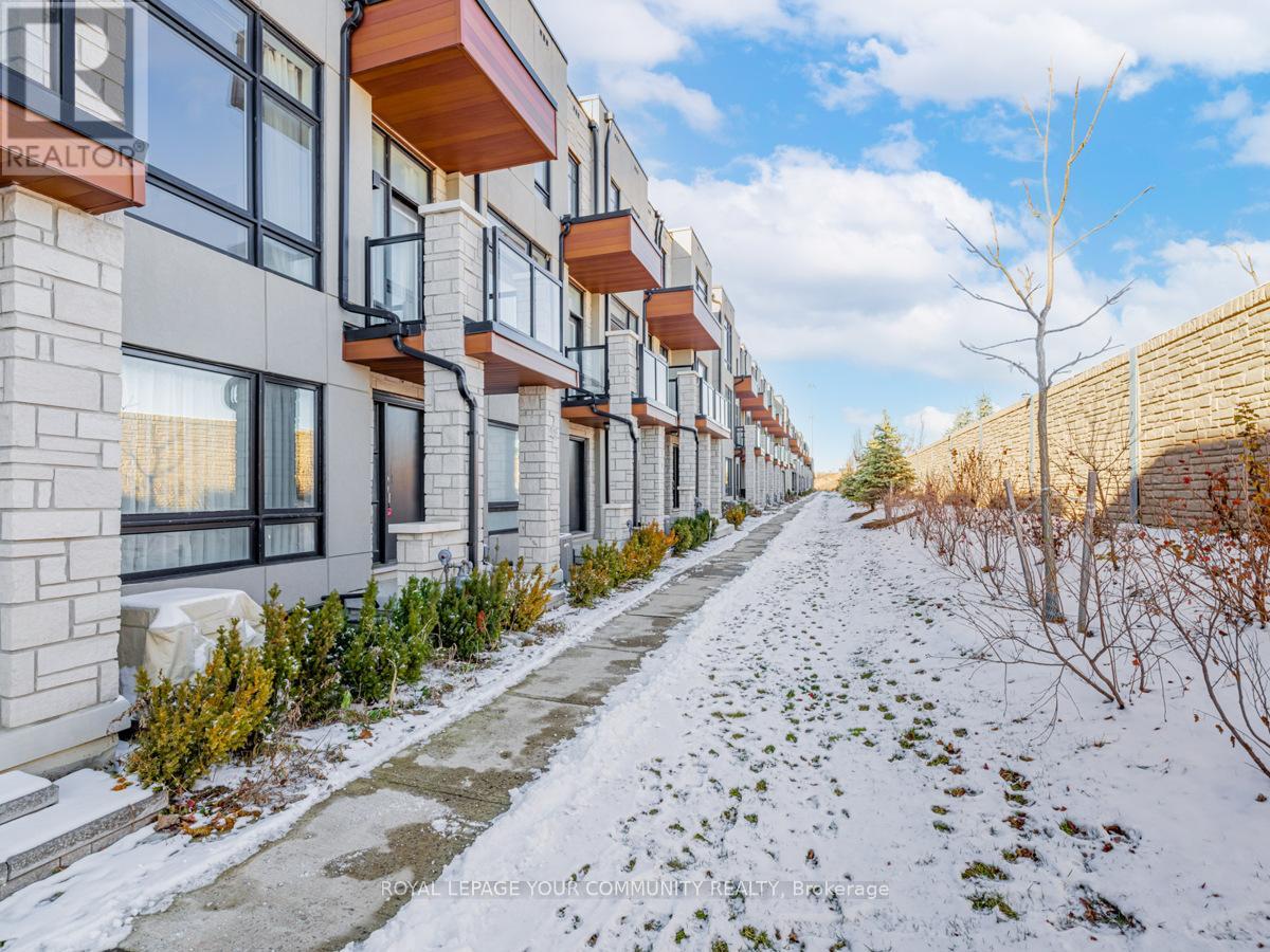 131 Carpaccio Avenue, Vaughan, Ontario  L4H 4R6 - Photo 2 - N12601606