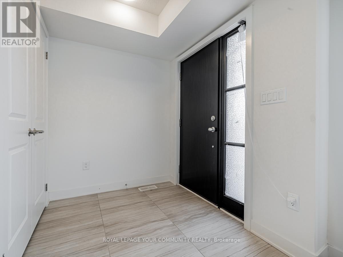 131 Carpaccio Avenue, Vaughan, Ontario  L4H 4R6 - Photo 3 - N12601606