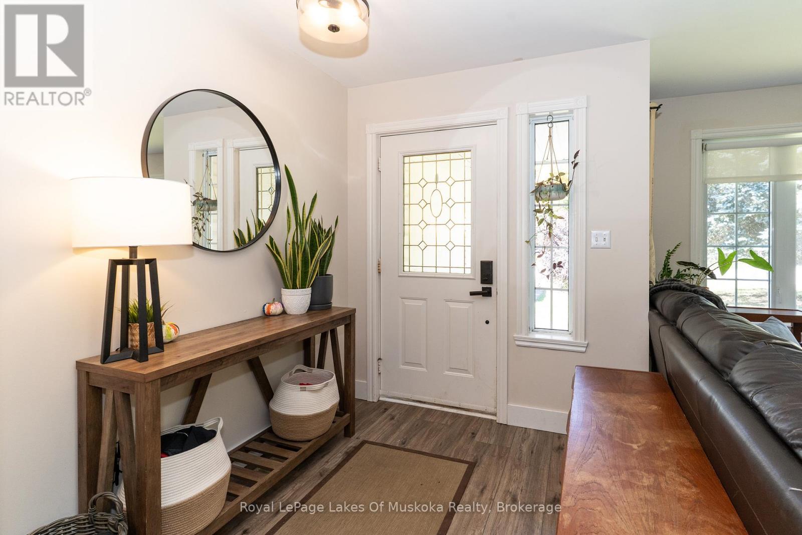 22 Knotty Pine Trail, Huntsville, Ontario  P1H 1S7 - Photo 5 - X12598228