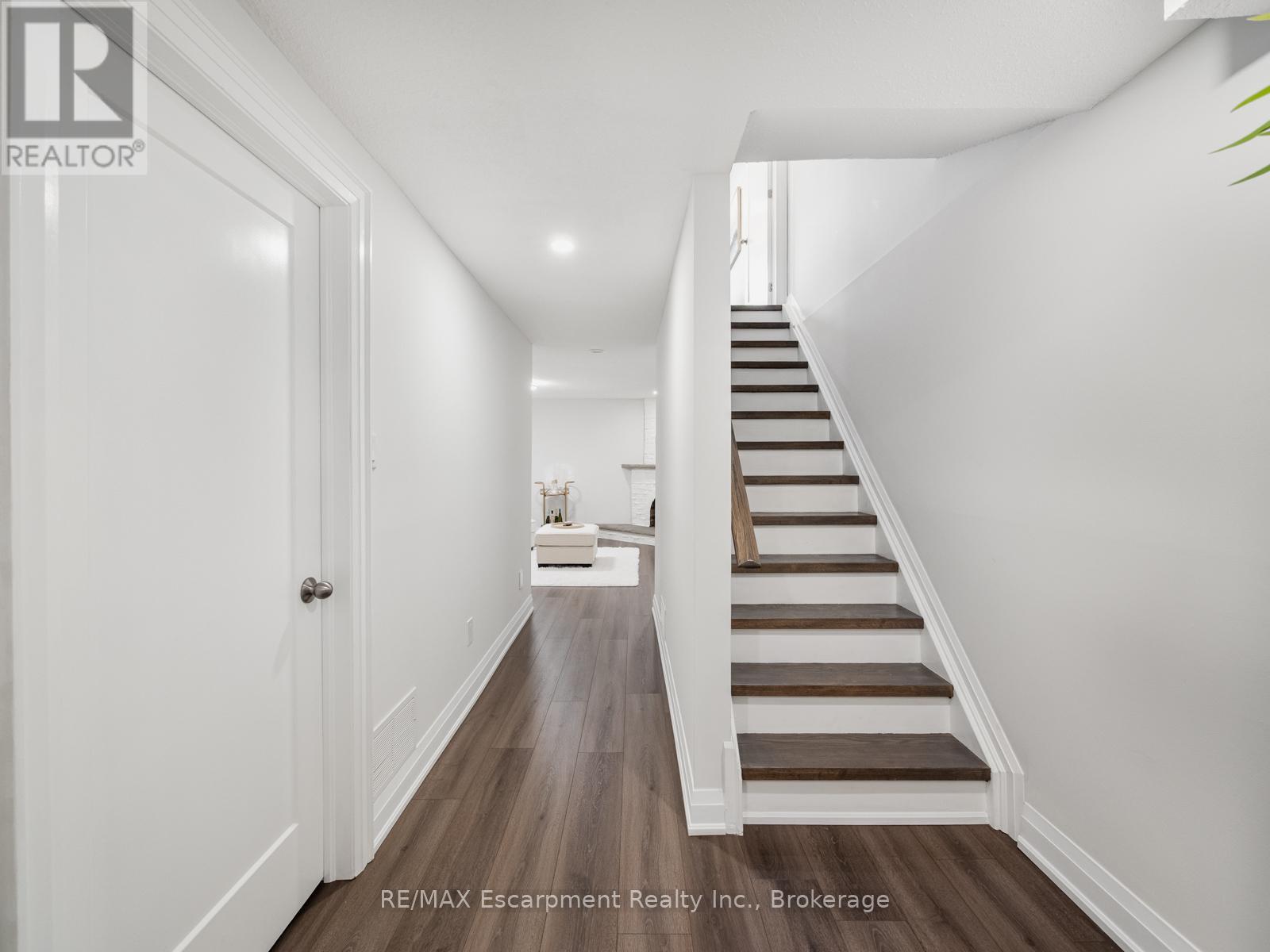 143 Chalfield Lane, Mississauga, Ontario L4Z 1K8 - Photo 23 - W12601722