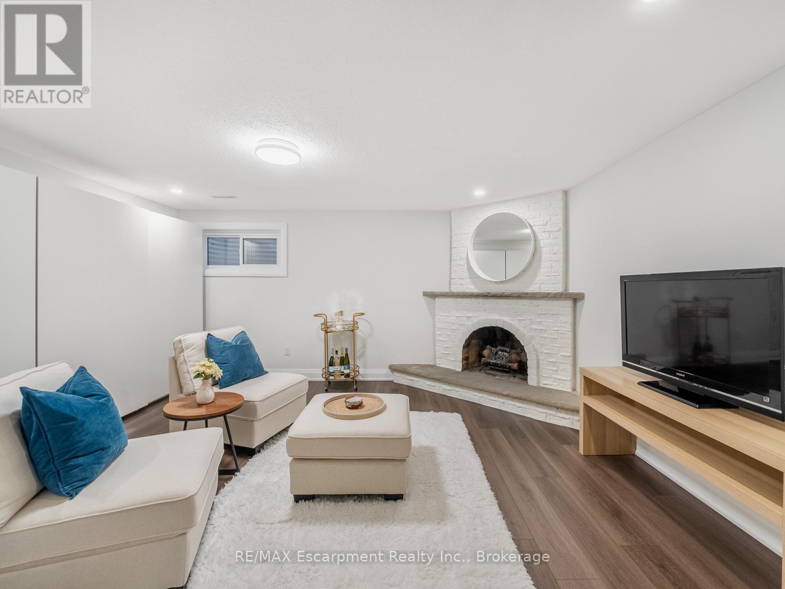 143 Chalfield Lane, Mississauga, Ontario L4Z 1K8 - Photo 24 - W12601722