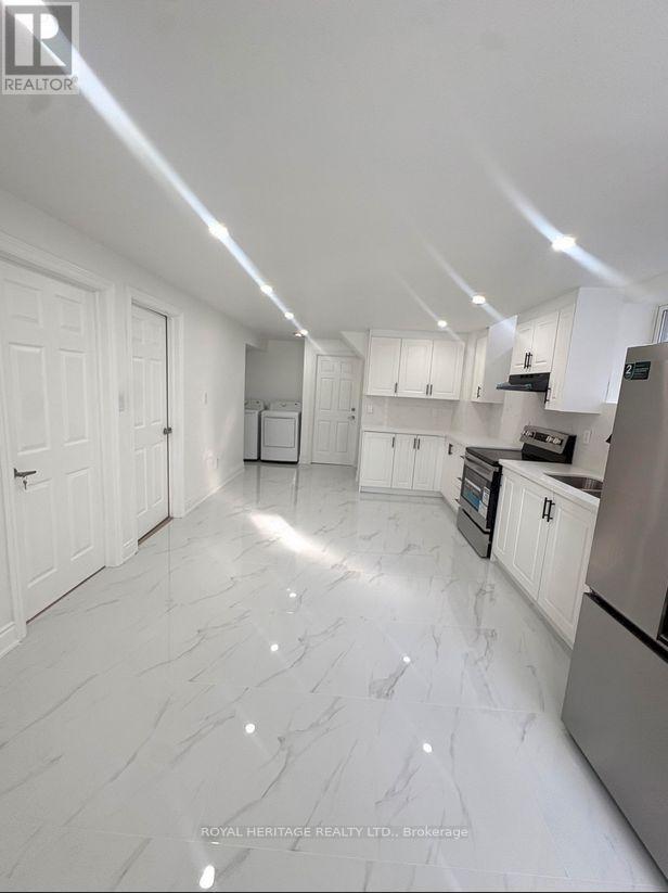 985 Black Cherry Bsmt Drive, Oshawa, Ontario  L1K 0P2 - Photo 12 - E12568958