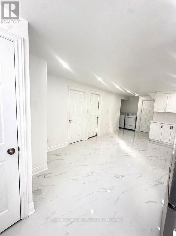 985 Black Cherry Bsmt Drive, Oshawa, Ontario  L1K 0P2 - Photo 9 - E12568958