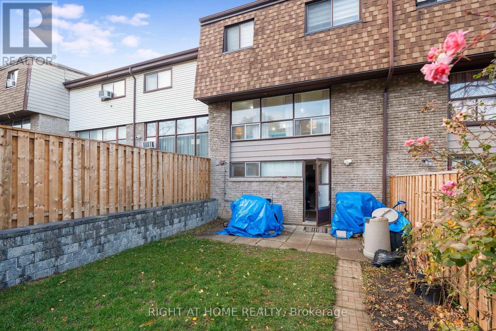 154 - 180 Mississauga Valley Boulevard, Mississauga, Ontario  L5A 3M2 - Photo 25 - W12588076