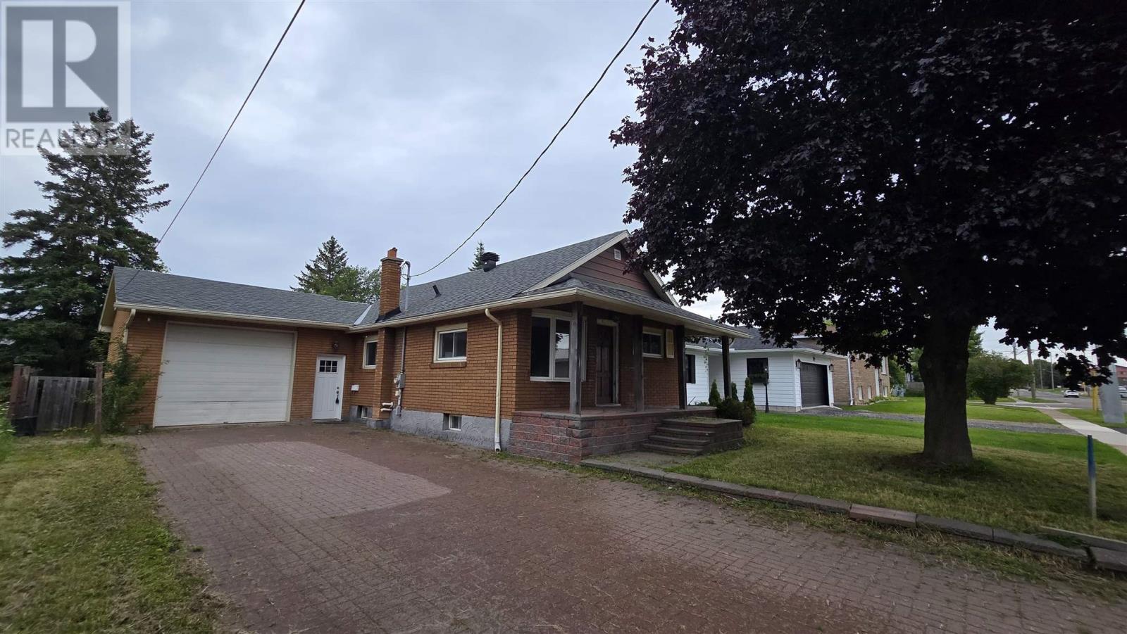 104 Wawanosh Ave, Sault Ste. Marie, Ontario  P6B 3W5 - Photo 4 - SM252404