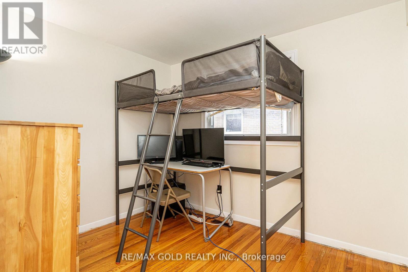 35 Duke Road, Brampton, Ontario  L6T 3J9 - Photo 25 - W12601576