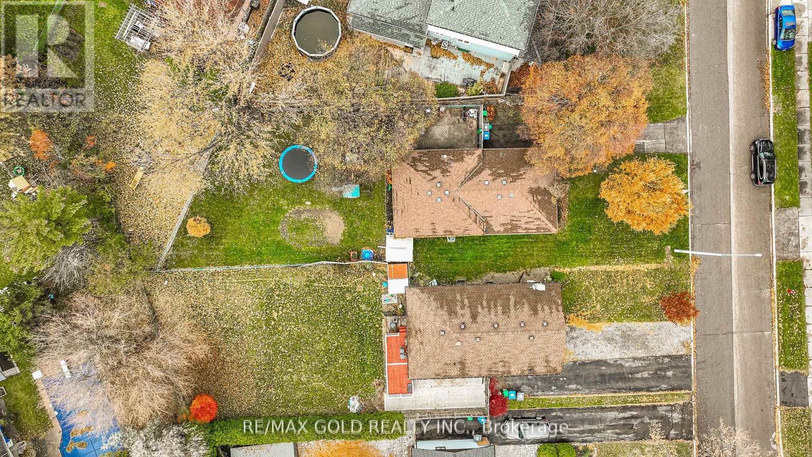 35 Duke Road, Brampton, Ontario  L6T 3J9 - Photo 41 - W12601576