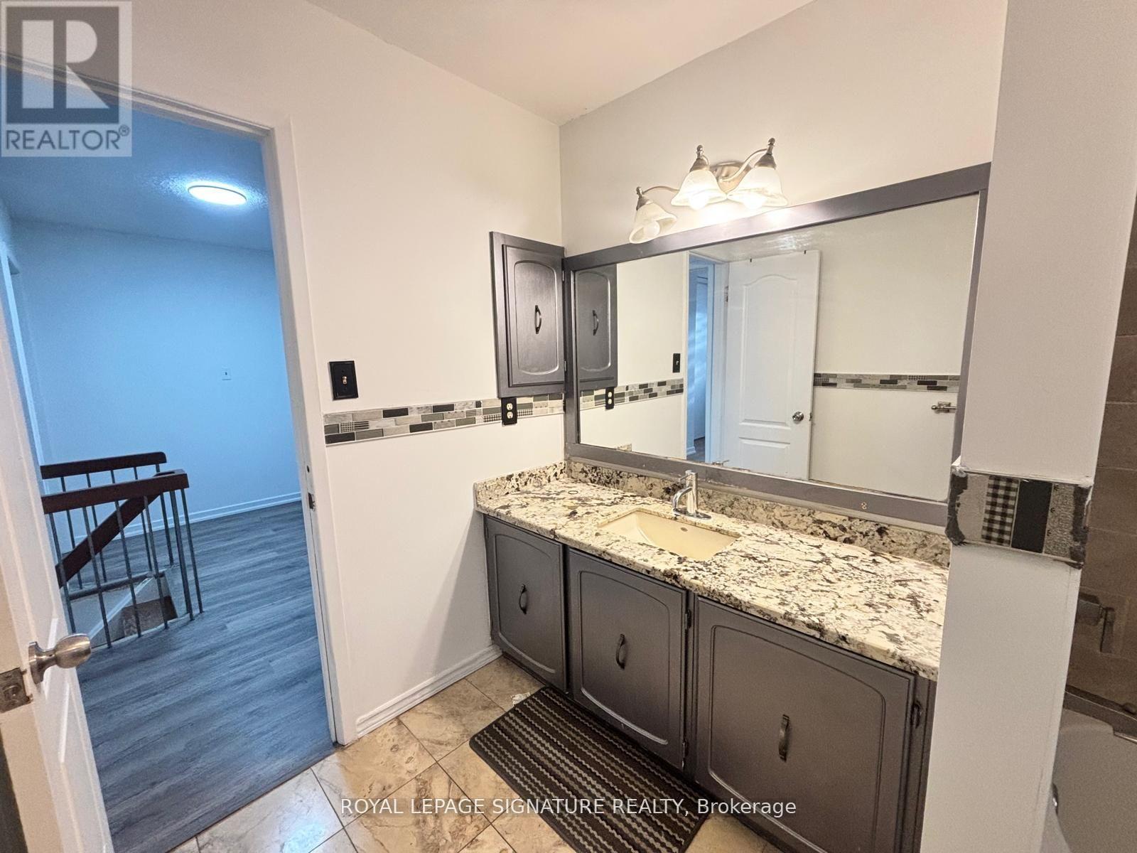 Main - 59 Jayfield Road, Brampton, Ontario  L6S 3G4 - Photo 13 - W12601612