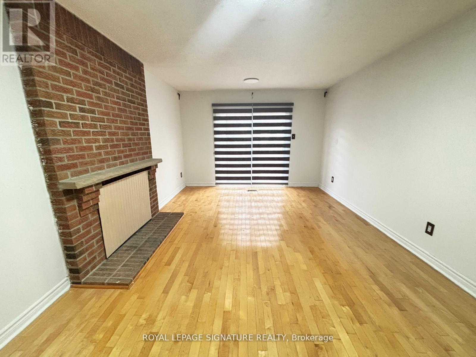 Main - 59 Jayfield Road, Brampton, Ontario  L6S 3G4 - Photo 3 - W12601612