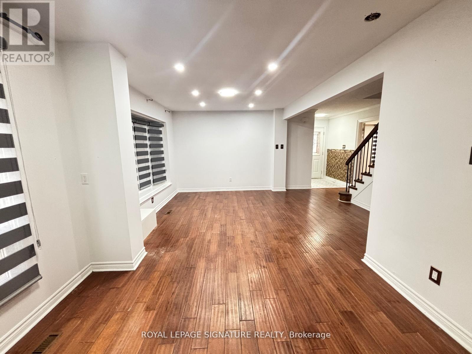 Main - 59 Jayfield Road, Brampton, Ontario  L6S 3G4 - Photo 4 - W12601612