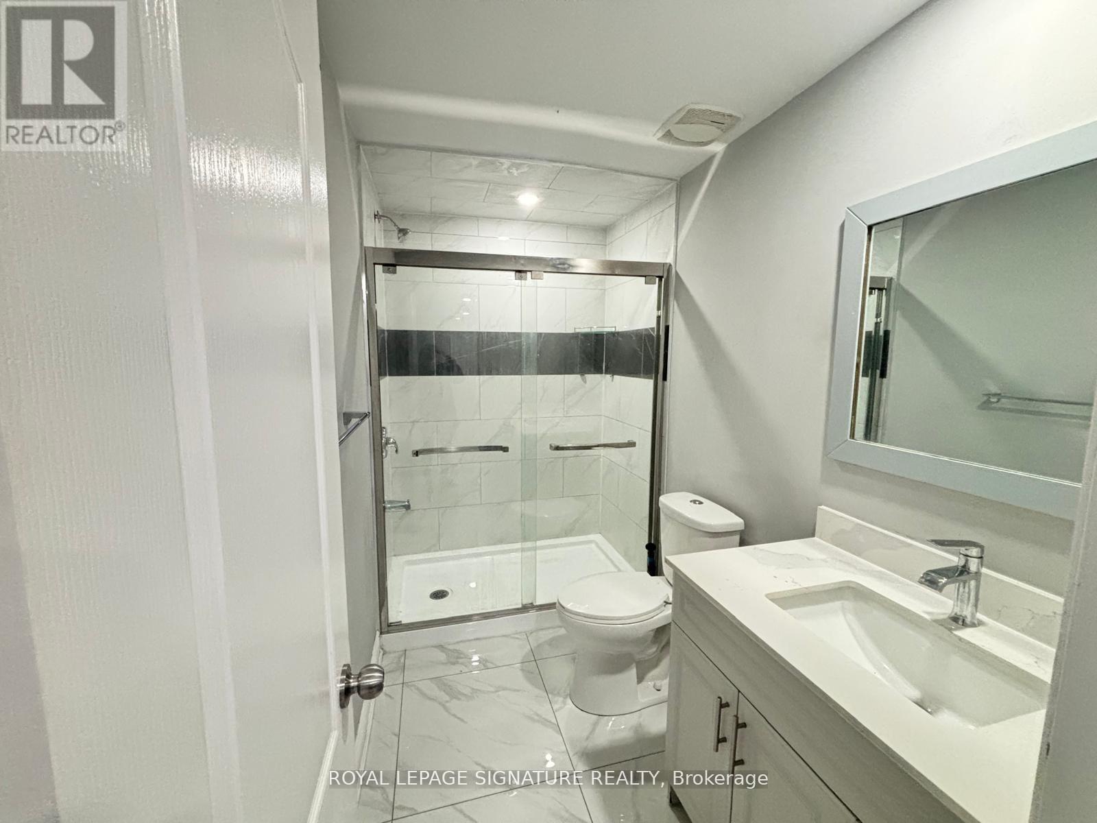 Lower - 59 Jayfield Road, Brampton, Ontario  L6S 3G4 - Photo 9 - W12601660