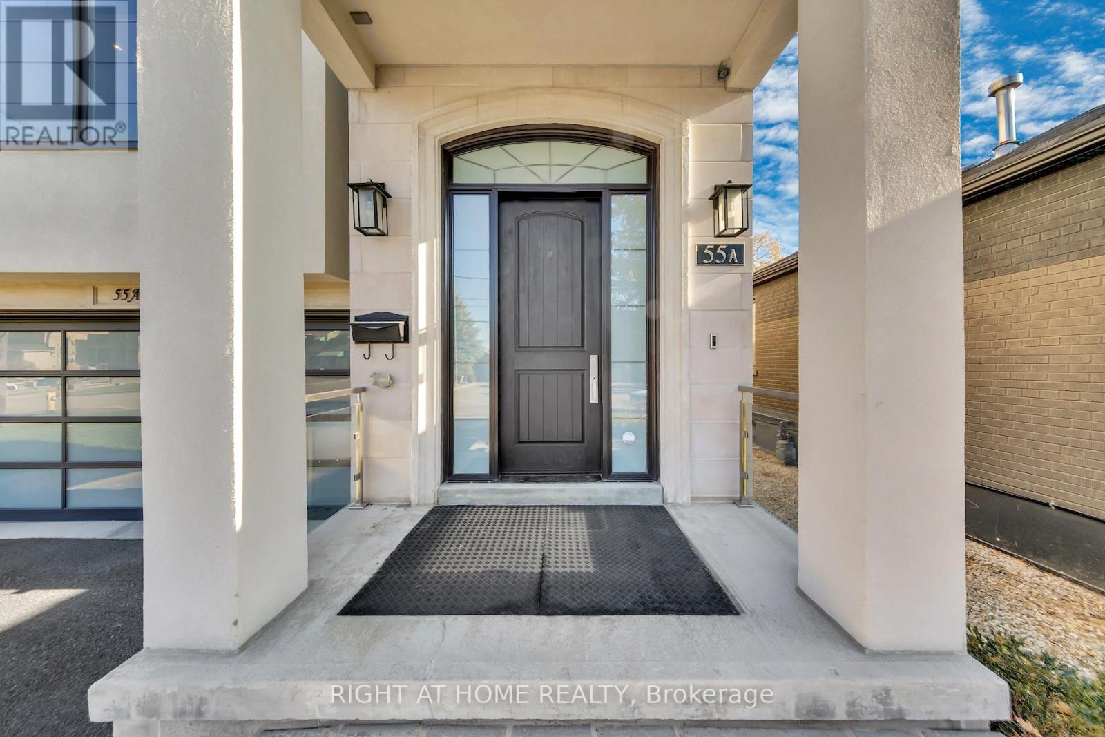 55a Jay Street, Toronto, Ontario  M6L 2L9 - Photo 12 - W12601682