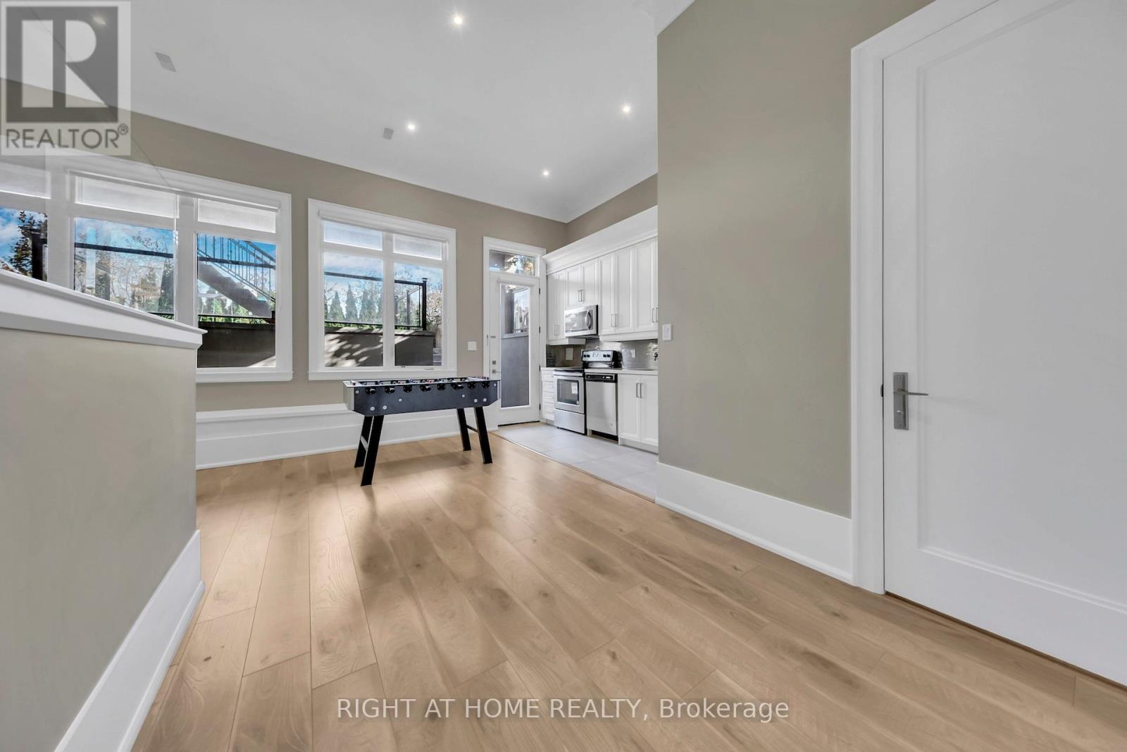 55a Jay Street, Toronto, Ontario  M6L 2L9 - Photo 39 - W12601682