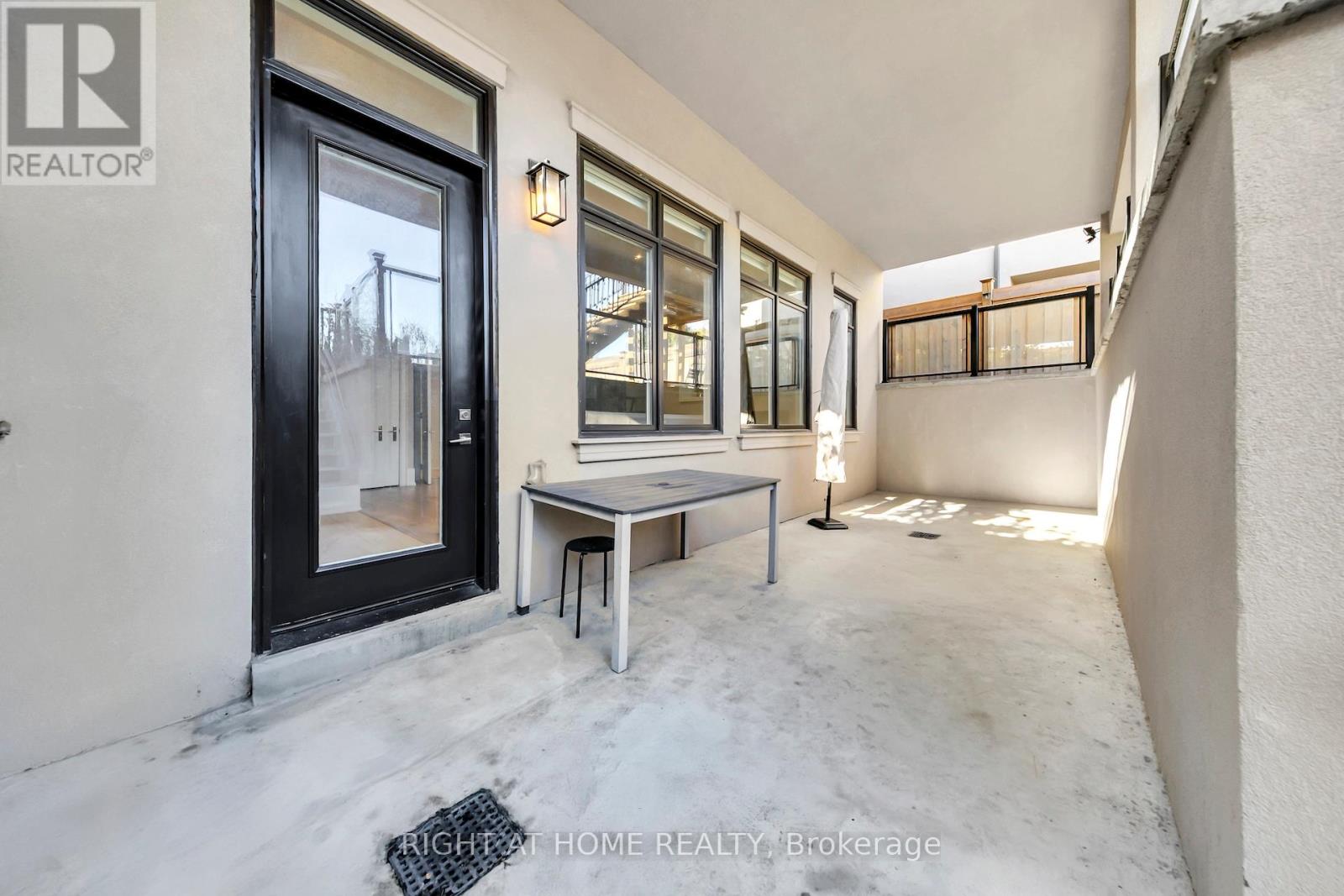 55a Jay Street, Toronto, Ontario  M6L 2L9 - Photo 47 - W12601682