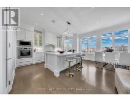 55A JAY STREET, Toronto, Ontario