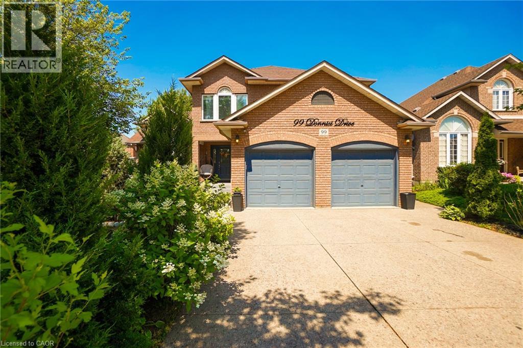 99 DONNICI Drive, Hamilton, Ontario