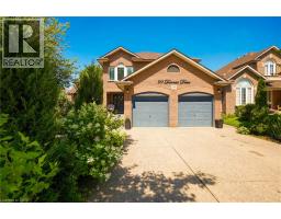 99 DONNICI Drive, Hamilton, Ontario