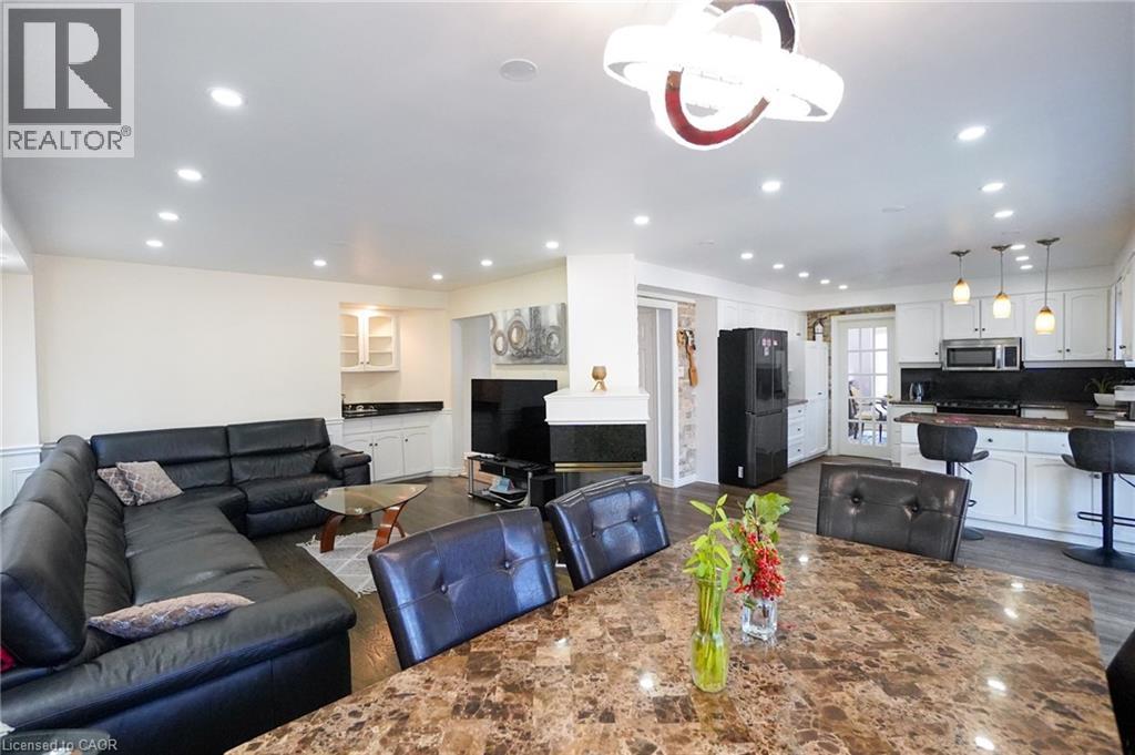 99 Donnici Drive, Hamilton, Ontario  L9B 2K3 - Photo 13 - 40769943