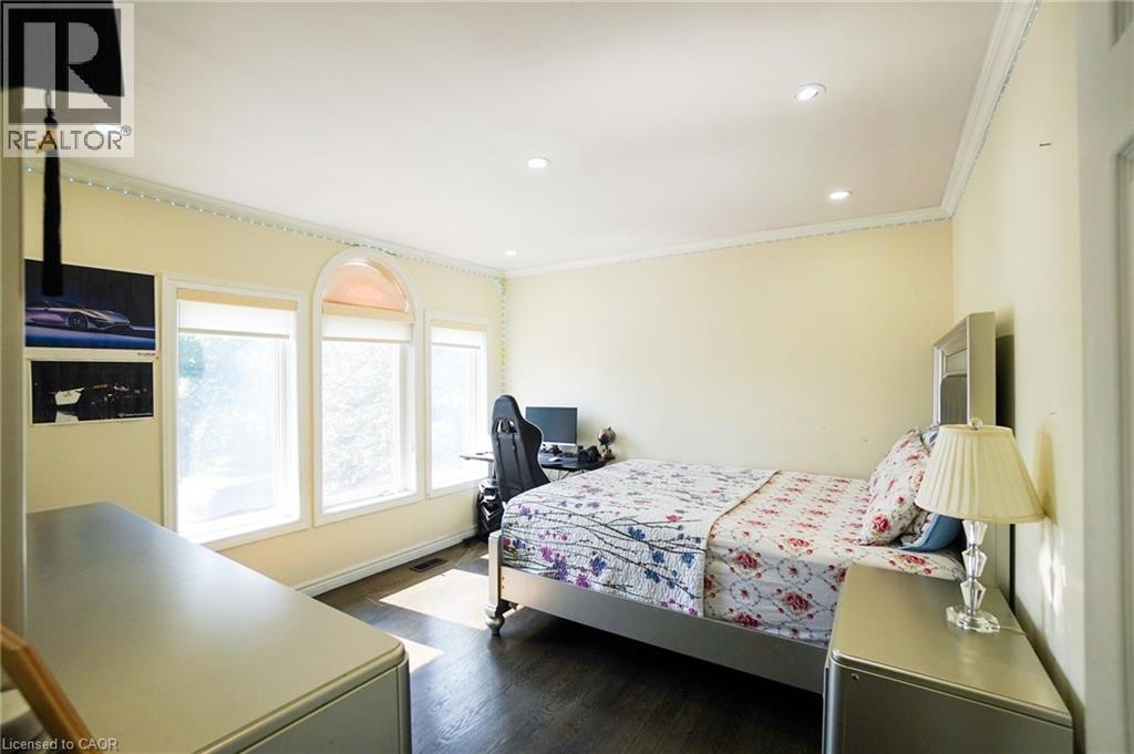 99 Donnici Drive, Hamilton, Ontario  L9B 2K3 - Photo 24 - 40769943